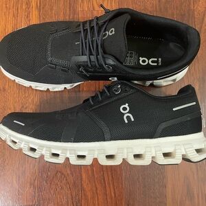 On Women's Black and White Cloud Sneakers